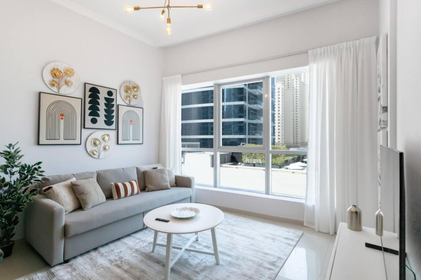 Luxurious 1 Bedroom Apartment In The Dubai Marina! Dış mekan fotoğraf